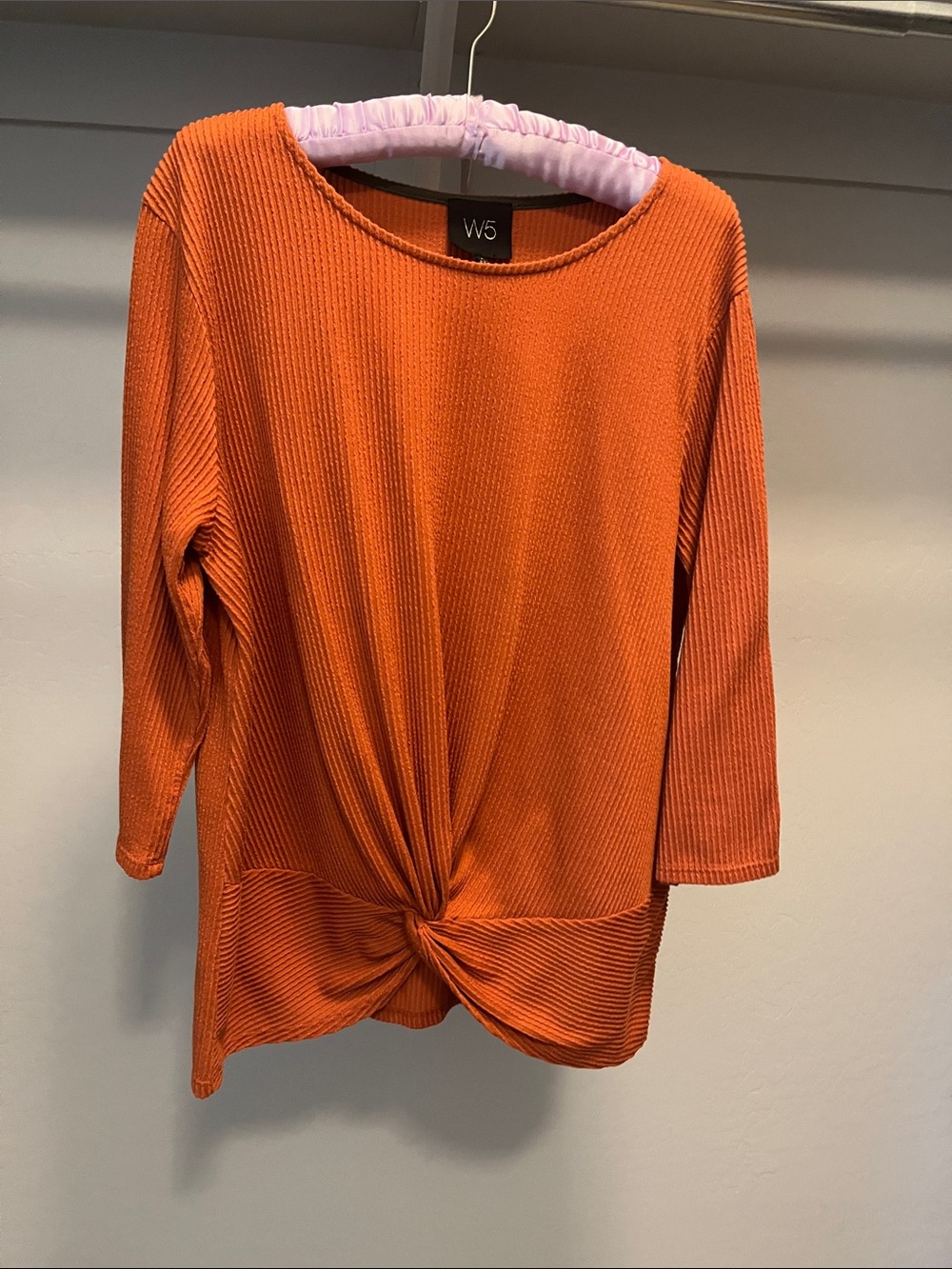 W5 Burnt Orange Ribbed Twist-Front Long Sleeve Top